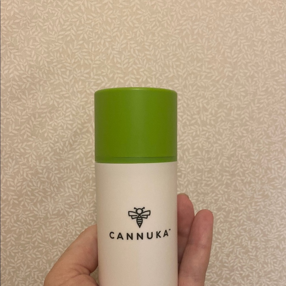 Cannuka nourishing body cream